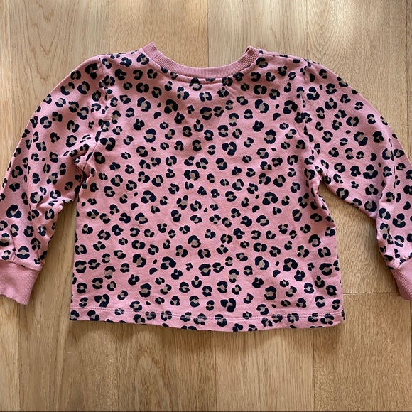 H&M 3/4T Rose Leopard French Terry Top - Picture 3 of 3